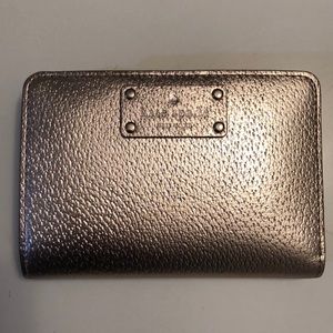 Kate Spade Wallet in Rose Gold